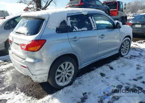 2011 Mitsubishi Outlander Sport Se z USA, uszkodzony, nr VIN JA4AR4AU8BZ024056